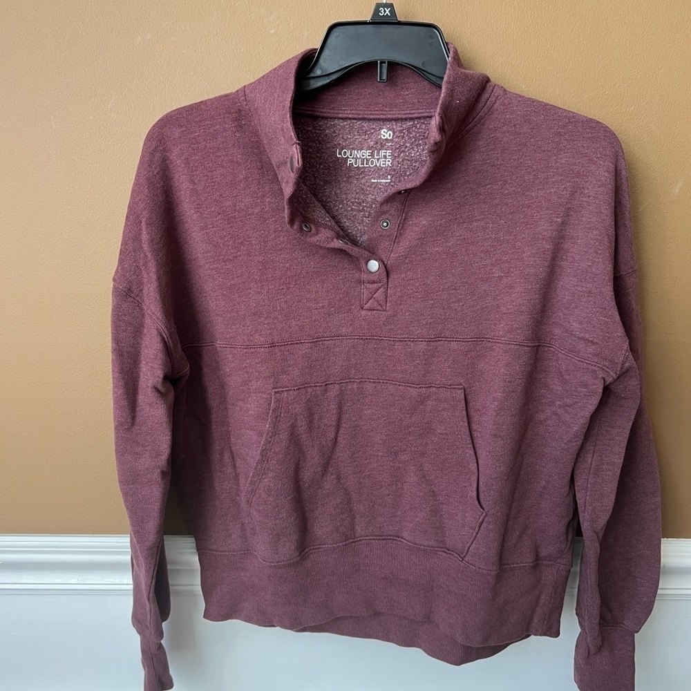 SO Women’s LoungeLife Pullover Maroon Sweatshirt Classic Size L